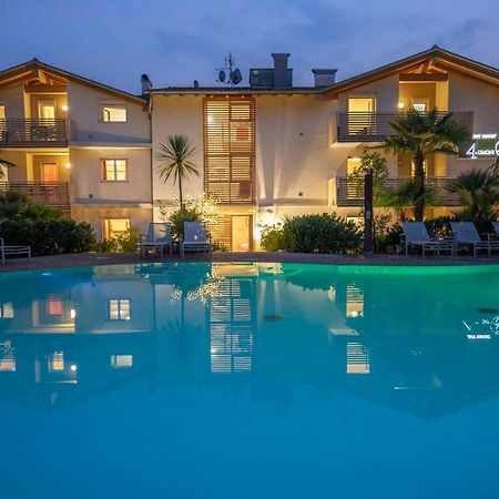 4 Limoni Apartment Resort ริวาเดลการ์ดา ภายนอก รูปภาพ